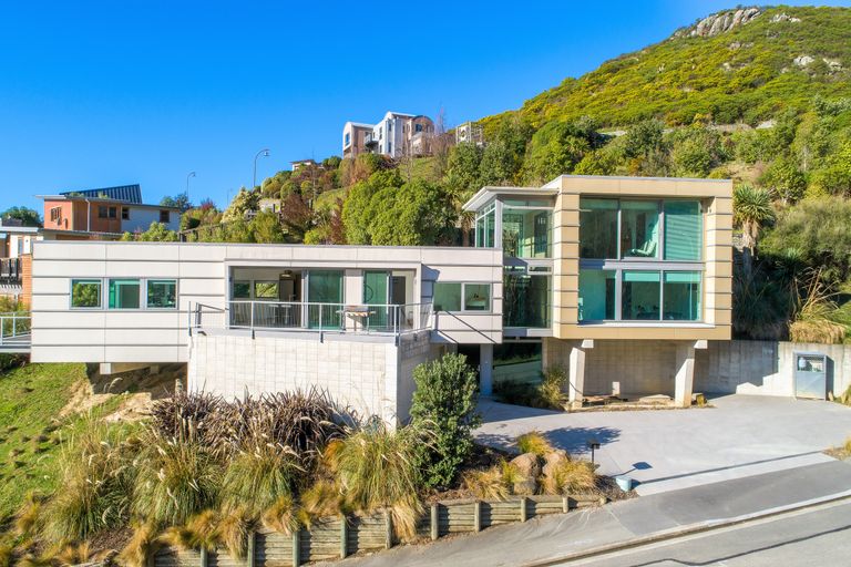 Photo of property in 1 Stonehaven Terrace, Hillsborough, Christchurch, 8022