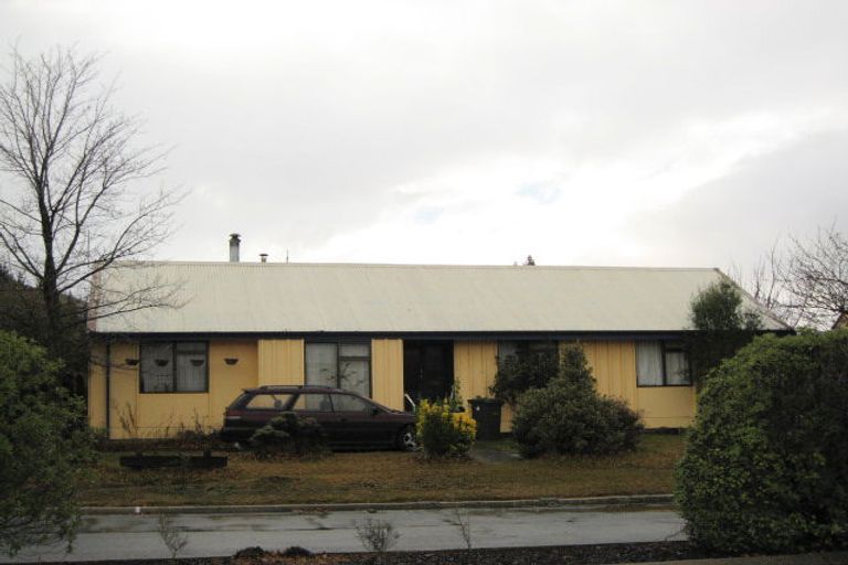 Photo of property in 11 Carrick Place, Cromwell, 9310