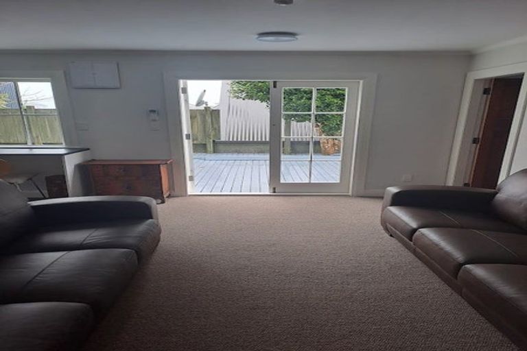 Photo of property in 44 Nottingham Street, Karori, Wellington, 6012