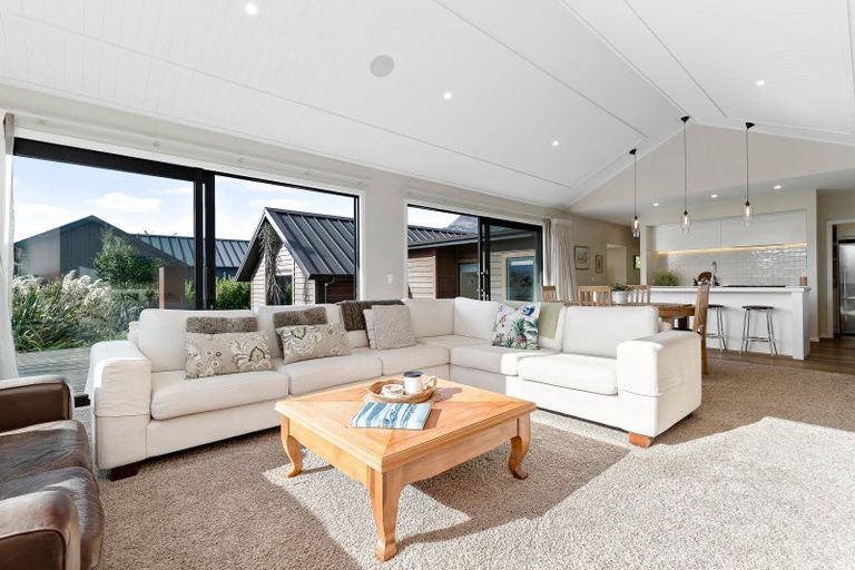Photo of property in 5 Ellesmere Avenue, Jacks Point, Queenstown, 9371