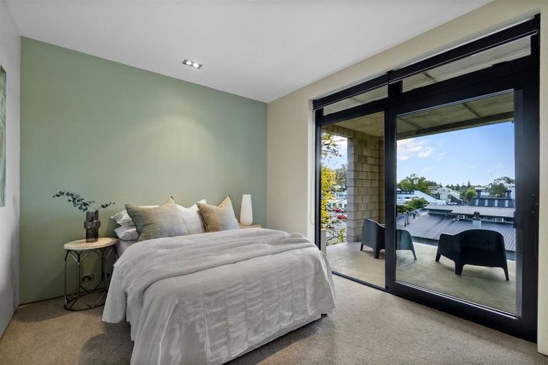 Photo of property in 30c Thackeray Street, Hamilton Lake, Hamilton, 3204