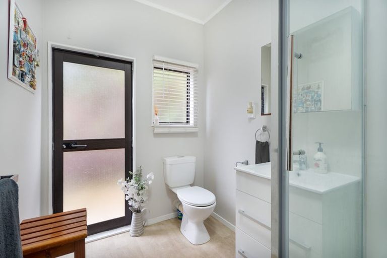 Photo of property in 49 Woodland Road, Johnsonville, Wellington, 6037