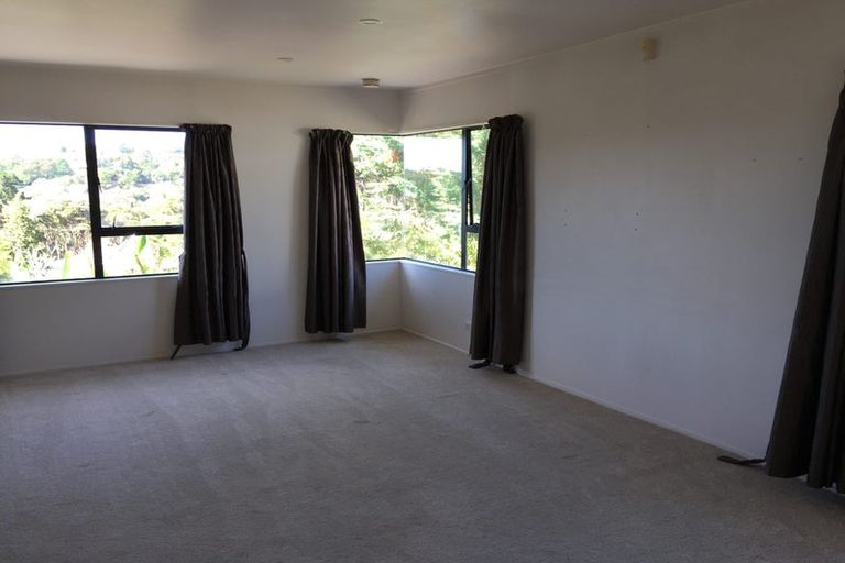 Photo of property in 1/25 Fernwood Grove, Bayview, Auckland, 0629