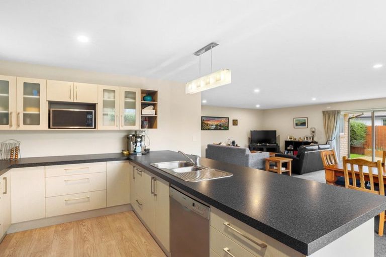 Photo of property in 16d Waitikiri Drive, Parklands, Christchurch, 8083