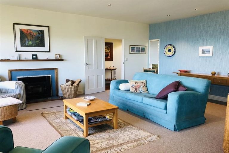 Photo of property in 15 Kainui Road, Raumati South, Paraparaumu, 5032