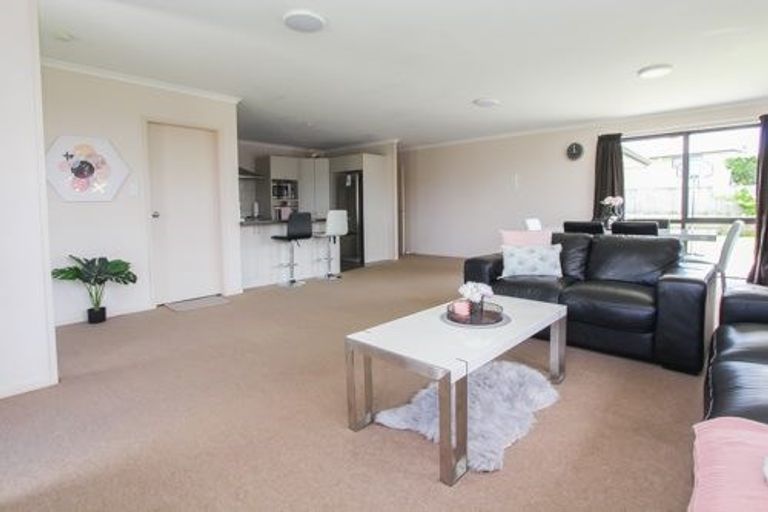 Photo of property in 3 Beckham Close, Grandview Heights, Hamilton, 3200