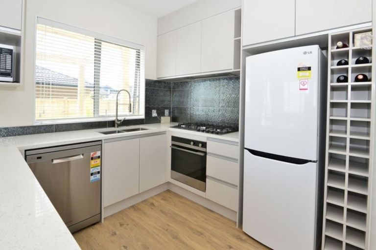 Photo of property in 2 Kiwa Crescent, Gulf Harbour, Whangaparaoa, 0930