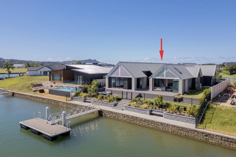 Photo of property in 1 Capstan Crescent, Whitianga, 3510