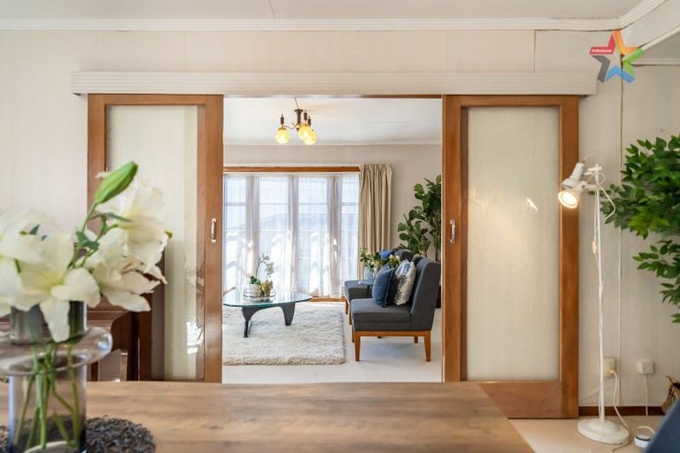 Photo of property in 6 Foster Street, Taita, Lower Hutt, 5011