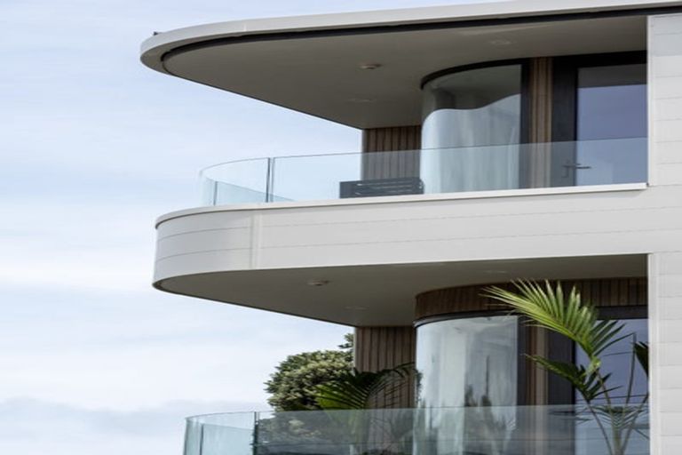 Photo of property in 216 The Parade, Island Bay, Wellington, 6023