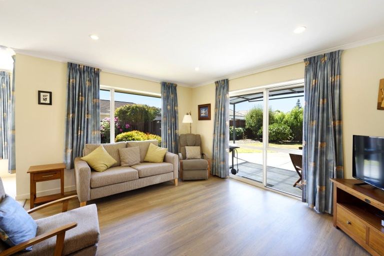 Photo of property in 24 Best Place, Stoke, Nelson, 7011