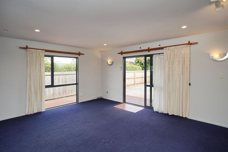 Photo of property in 47 Aorangi Road, Bryndwr, Christchurch, 8053