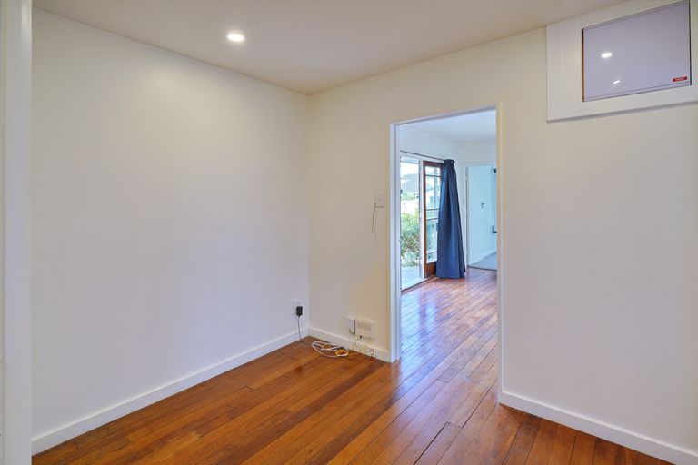 Photo of property in 47 Aorangi Road, Bryndwr, Christchurch, 8053
