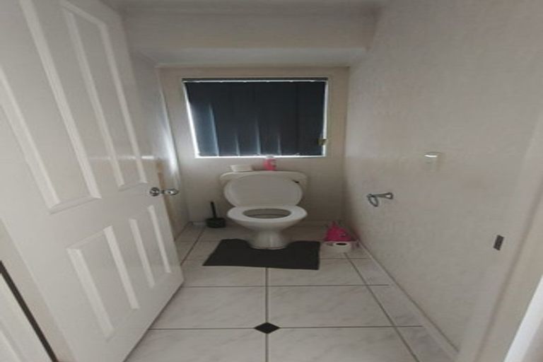 Photo of property in 2/48 Halsey Road, Manurewa, Auckland, 2102