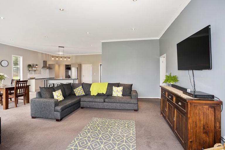 Photo of property in 50 Mcmillan Street, Tisbury, Invercargill, 9877