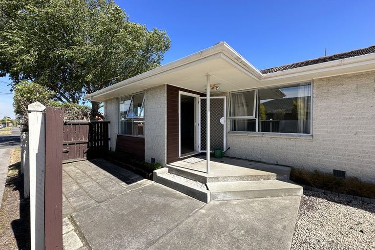 Photo of property in 1/27 Gardiners Road, Bishopdale, Christchurch, 8051