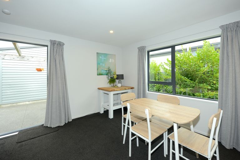 Photo of property in 108 Hills Road, Edgeware, Christchurch, 8013