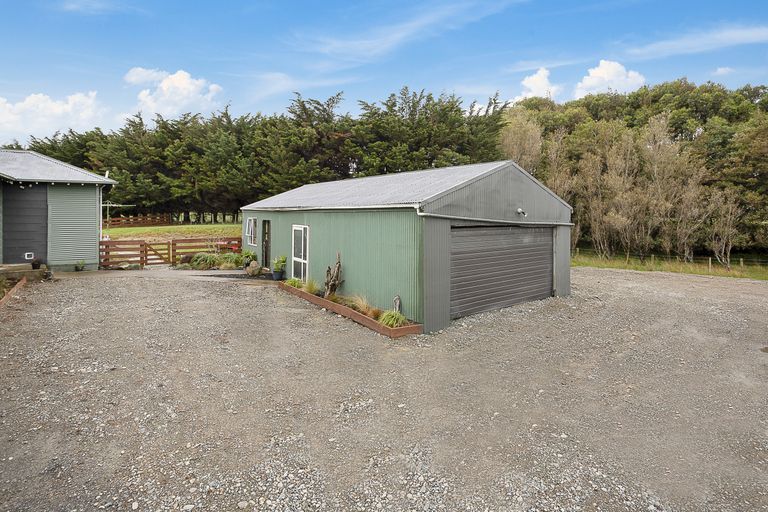 Photo of property in 50 Mcmillan Street, Tisbury, Invercargill, 9877