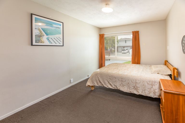 Photo of property in 23 Glenside Avenue, Ilam, Christchurch, 8041