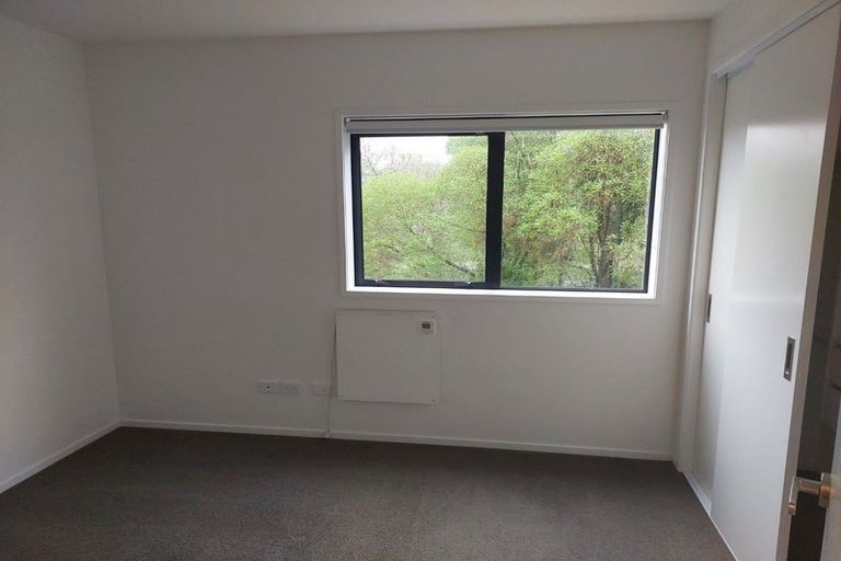 Photo of property in 26 Kotuitui Street, Manukau, Auckland, 2104