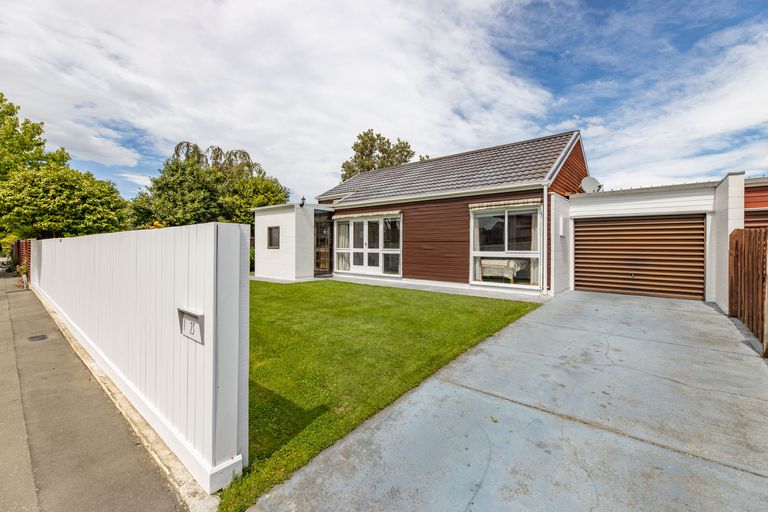 Photo of property in 23 Glenside Avenue, Ilam, Christchurch, 8041