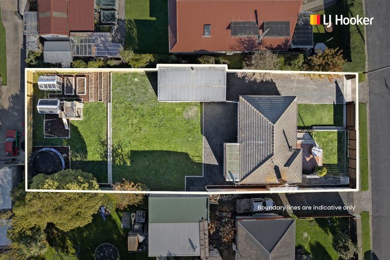 Photo of property in 28 Delta Drive, Waldronville, Dunedin, 9018