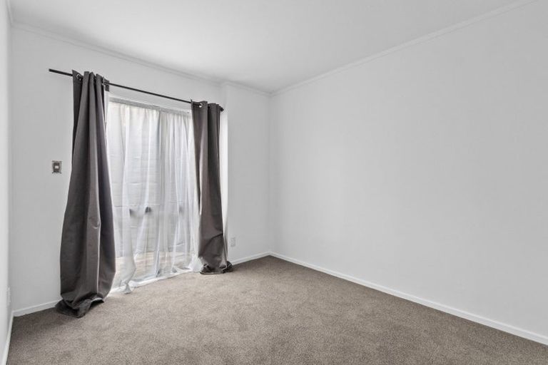 Photo of property in 21 Deseret Road, Temple View, Hamilton, 3218