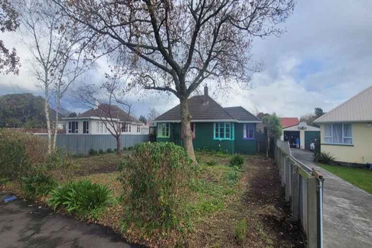 Photo of property in 46 Tweed Street, Roslyn, Palmerston North, 4414