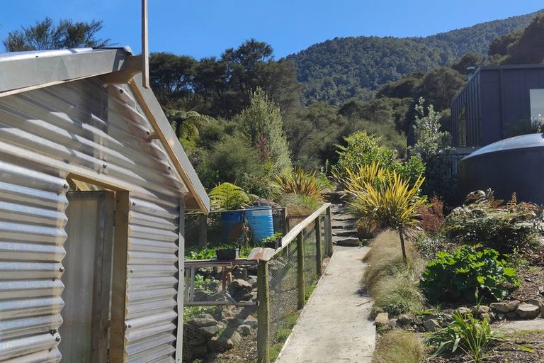 Photo of property in 5 Toki Place, Kaiuma Bay, Havelock, 7178