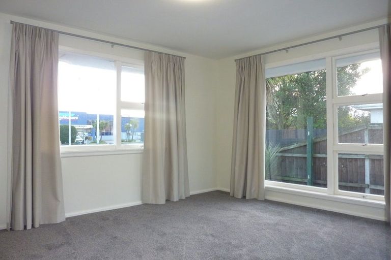 Photo of property in 318 Cranford Street, St Albans, Christchurch, 8052