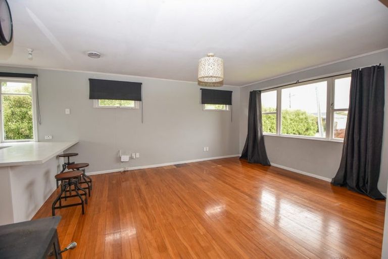 Photo of property in 48 Fergusson Street, Solway, Masterton, 5810