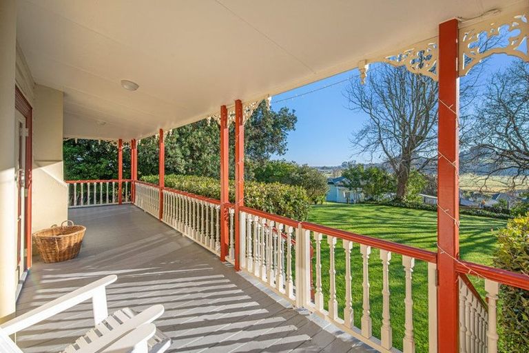 Photo of property in 14 Nelson Street, Helensville, 0800