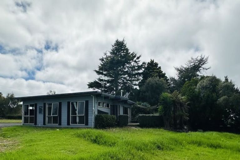Photo of property in 16 Travers Road, Te Kauwhata, 3782