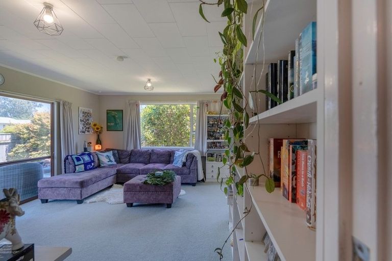 Photo of property in 2a Elder Grove, Paraparaumu, 5032