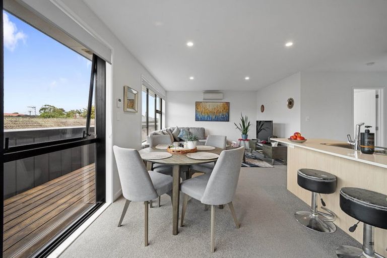 Photo of property in 11/48 Wallace Road, Papatoetoe, Auckland, 2025