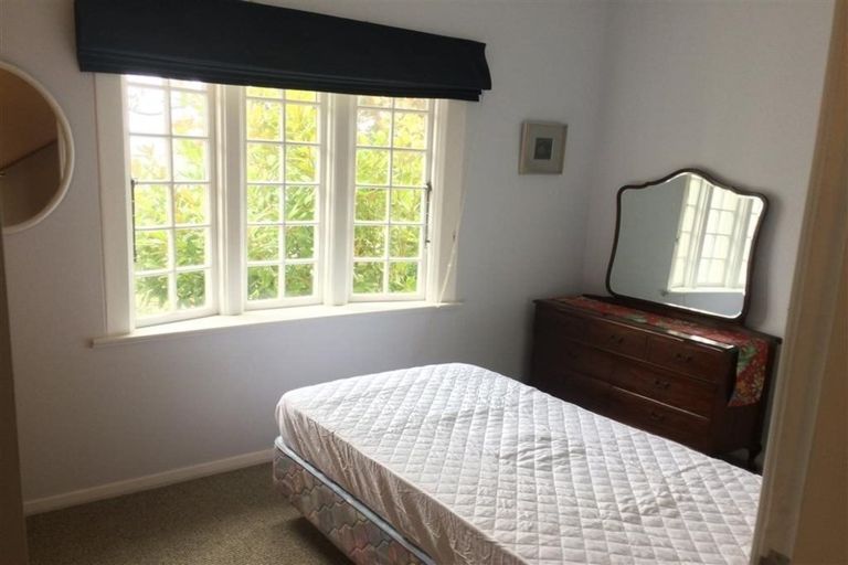 Photo of property in 331 Muritai Road, Eastbourne, Lower Hutt, 5013