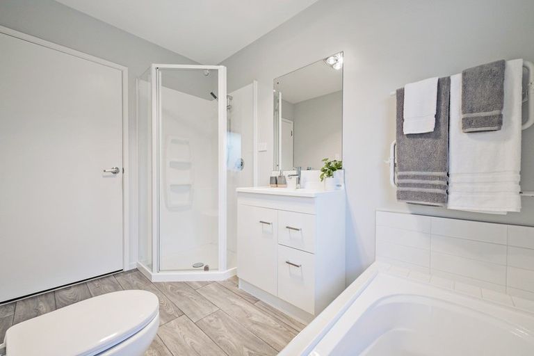 Photo of property in 6 Hannington Way, Rolleston, 7615