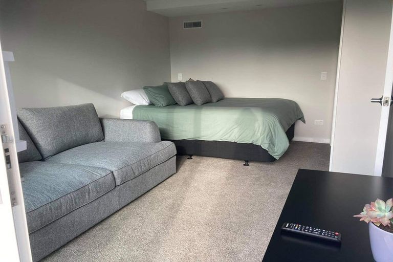 Photo of property in 6 Edgecumbe Road, Tauranga, 3110