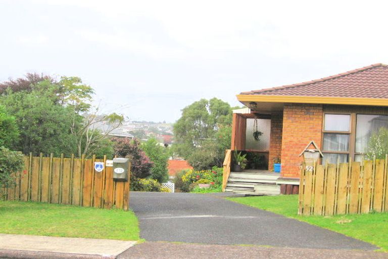 Photo of property in 2/52 Rosario Crescent, Red Beach, 0932