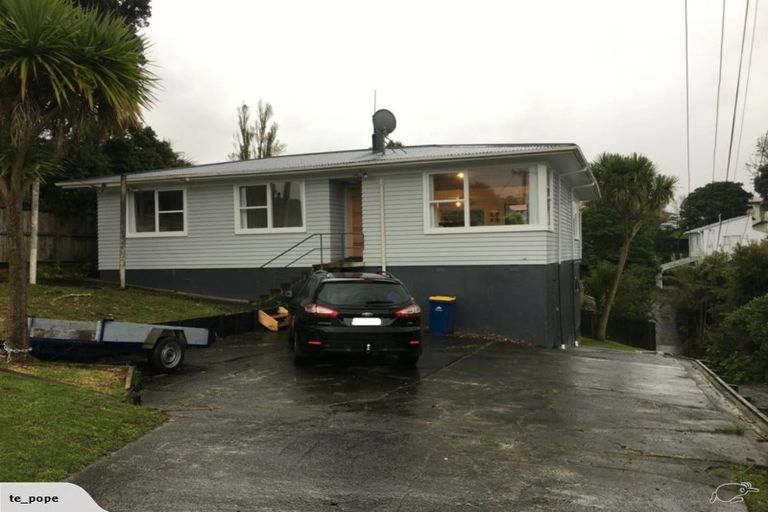 Photo of property in 36 Fordham Street, Beach Haven, Auckland, 0626