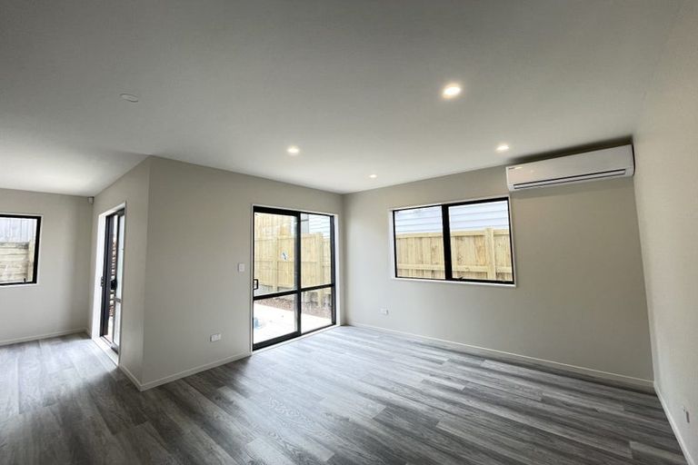 Photo of property in 88b John Downs Drive, Browns Bay, Auckland, 0630