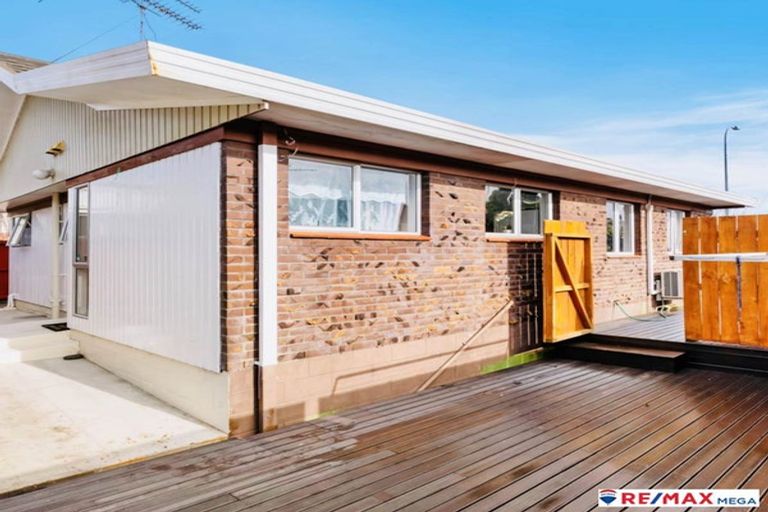 Photo of property in 1/55a Woolfield Road, Papatoetoe, Auckland, 2025