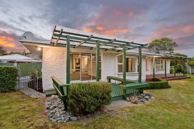 Photo of property in 379a Greers Road, Bishopdale, Christchurch, 8053
