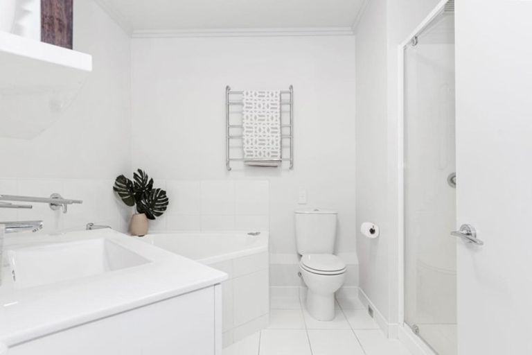 Photo of property in 3/15 Sixth Avenue, Tauranga, 3110