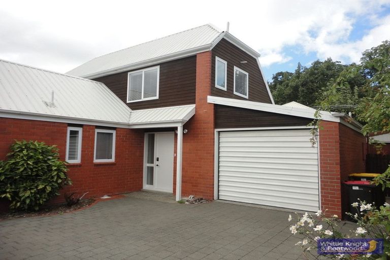 Photo of property in 4a Thurlestone Place, Burnside, Christchurch, 8053