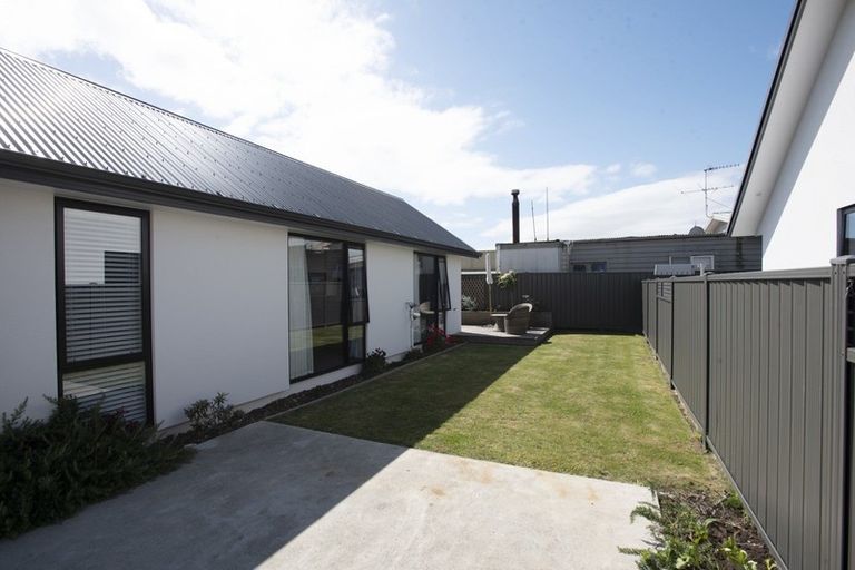 Photo of property in 216 Park Street, Winton, 9720