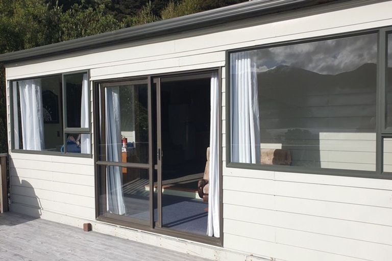 Photo of property in 23 Sandy Bay Road, Black Rock, Marlborough Sounds, 7282