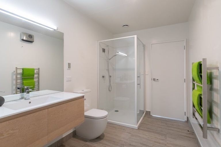 Photo of property in 11 Lakefield Close, Kingston, Athol, 9793