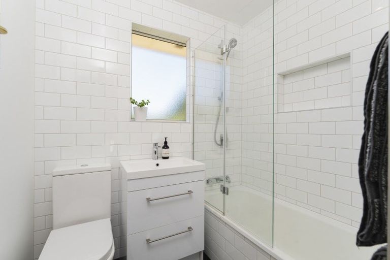 Photo of property in 25 Duckworth Street, Andersons Bay, Dunedin, 9013