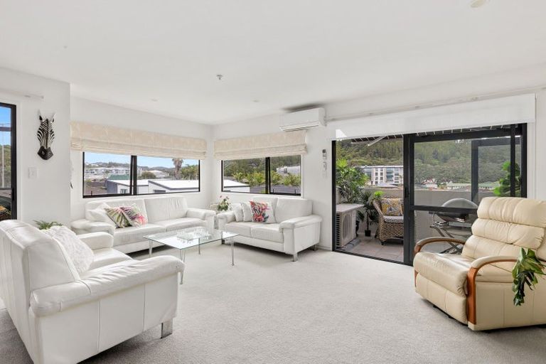 Photo of property in 15e Puriri Avenue, Orewa, 0931